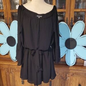 BOLD Elements Elegant Black Dress